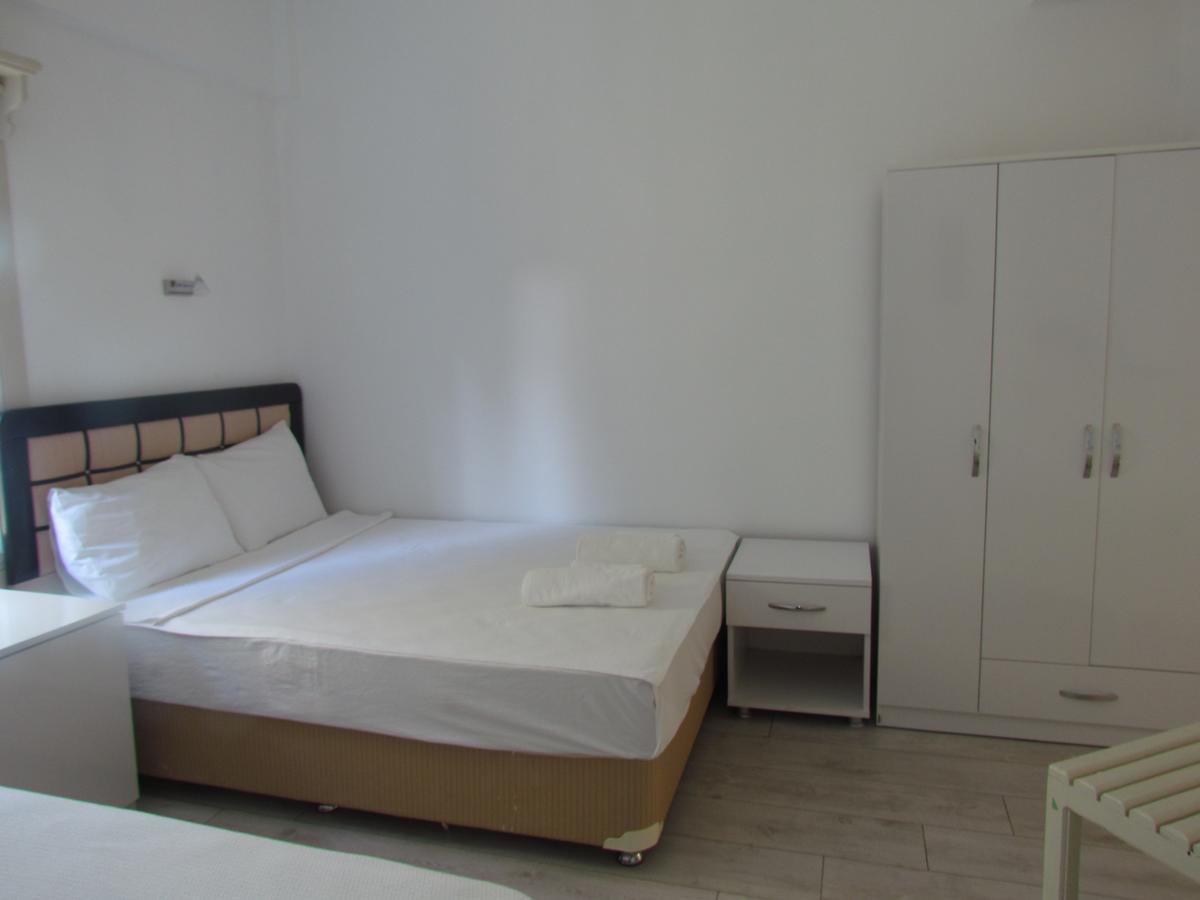 Mini Star Hotel Bitez Kültér fotó