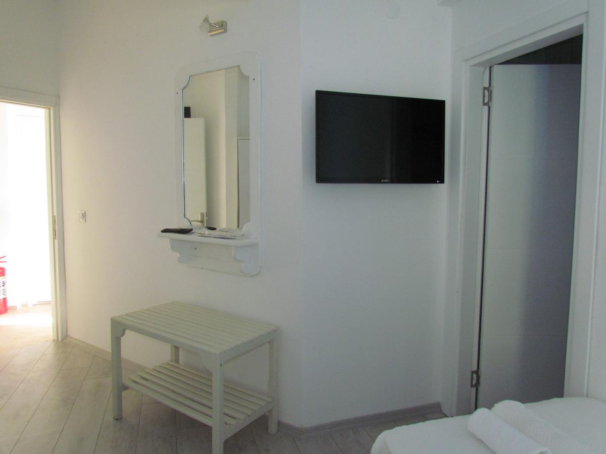 Mini Star Hotel Bitez Kültér fotó